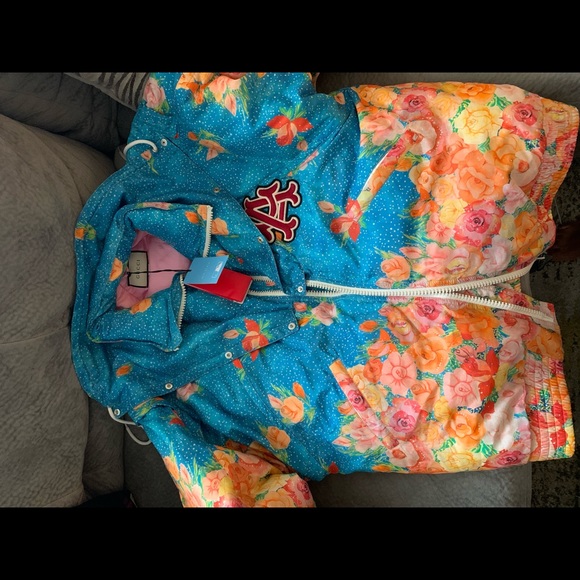 Gucci Jackets & Blazers - Gucci